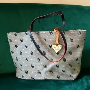 Dooney & Bourke signature and hearts tote bag